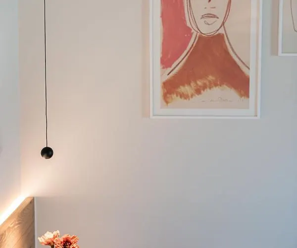 Mondethea Vantage Point