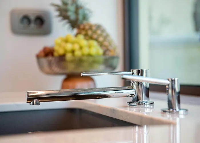 Mondethea Vantage Point