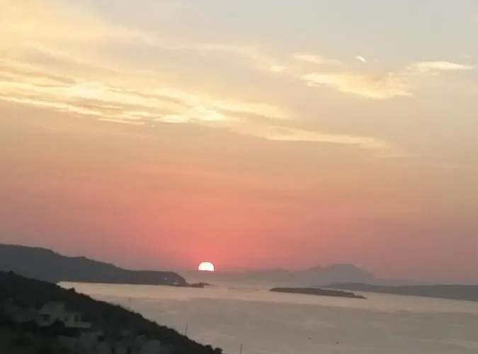 Holiday home Mondethea Vantage Point Chania (Crete)