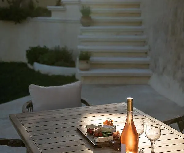 Mondethea Vantage Point *