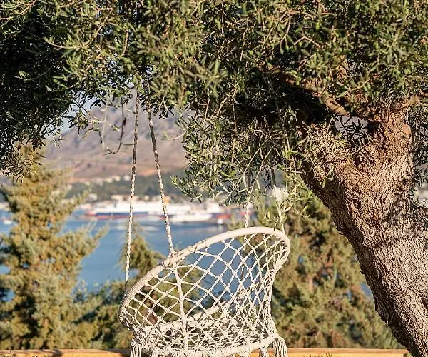 Mondethea Vantage Point * Chania (Crete)